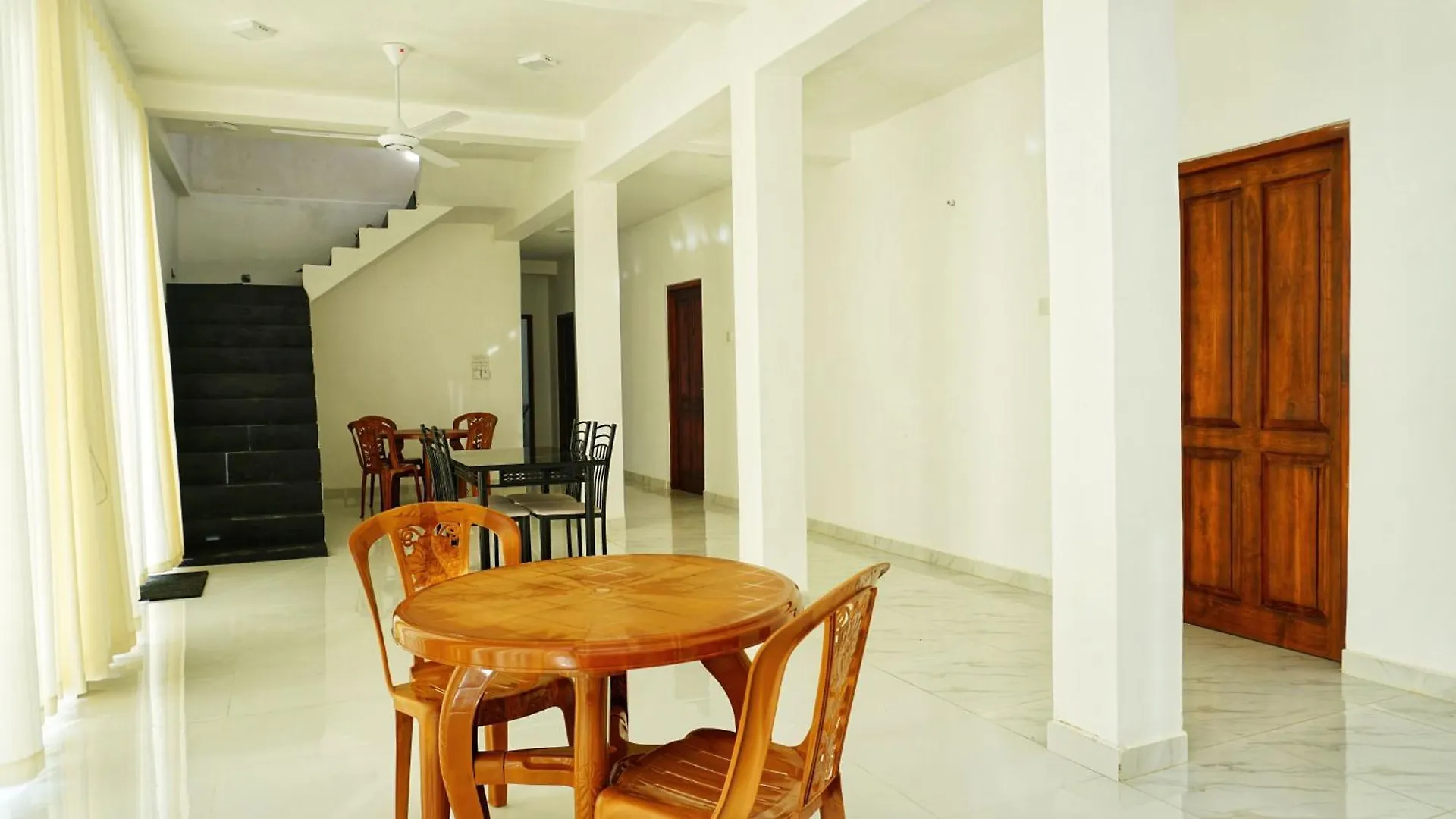 Bed & Breakfast Sandra Resort Inamaluwa