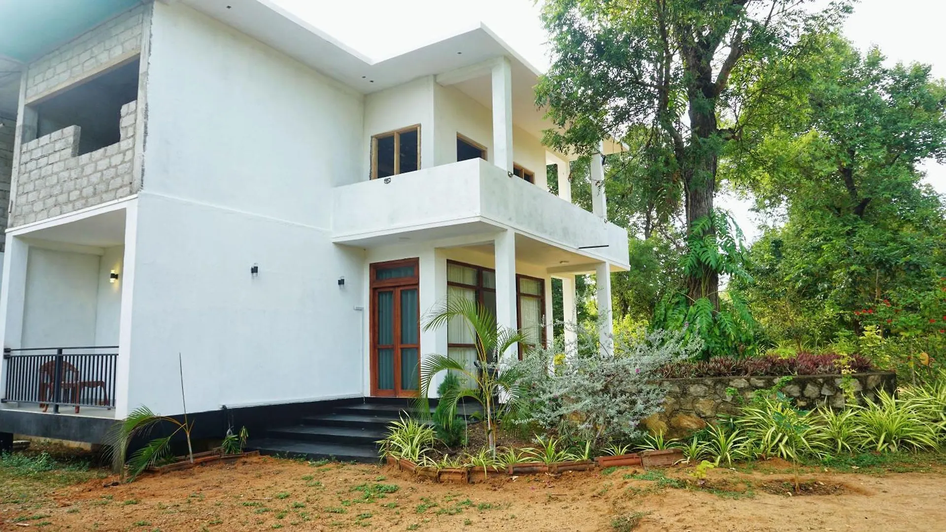 Bed & Breakfast Sandra Resort Inamaluwa
