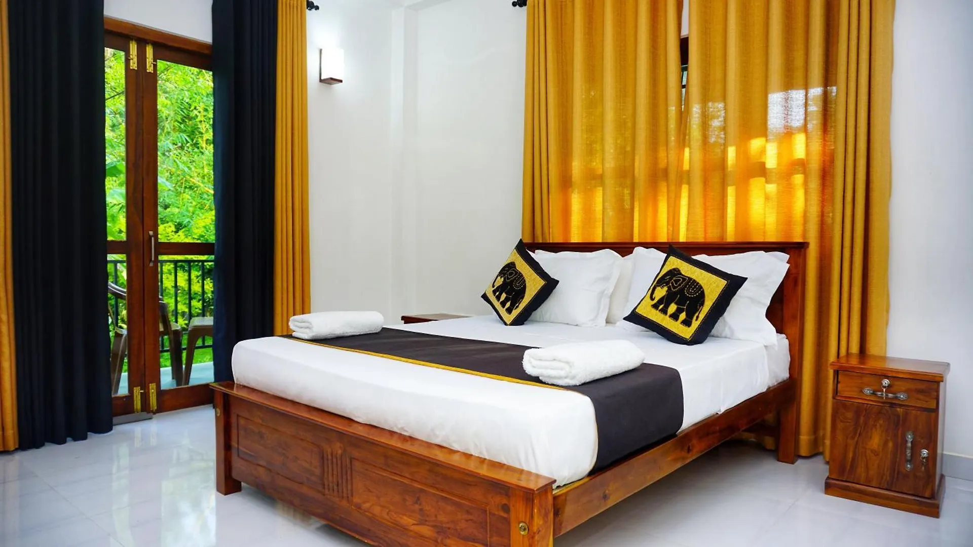 Sandra Resort Inamaluwa
