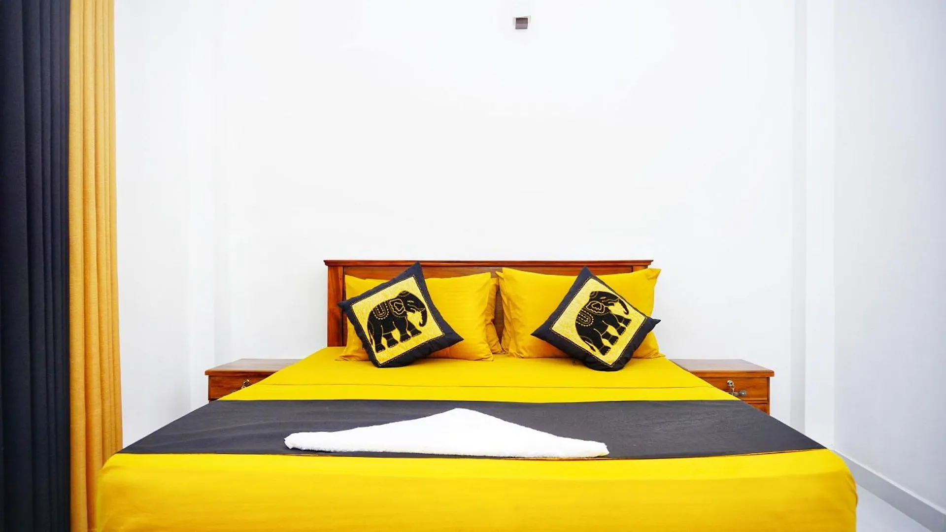 Sandra Resort Inamaluwa Bed & Breakfast