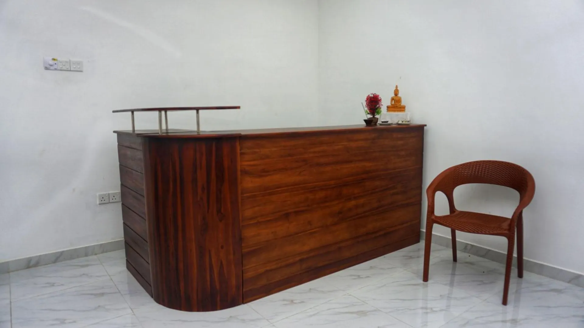 Sandra Resort Inamaluwa Bed & Breakfast