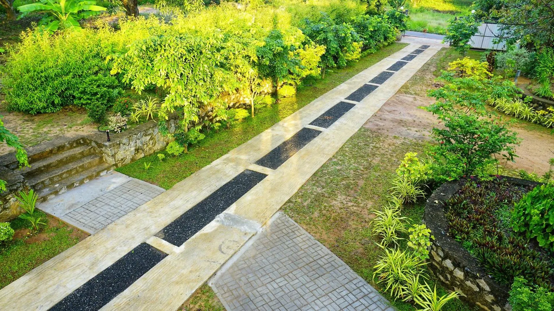 Sandra Resort Inamaluwa