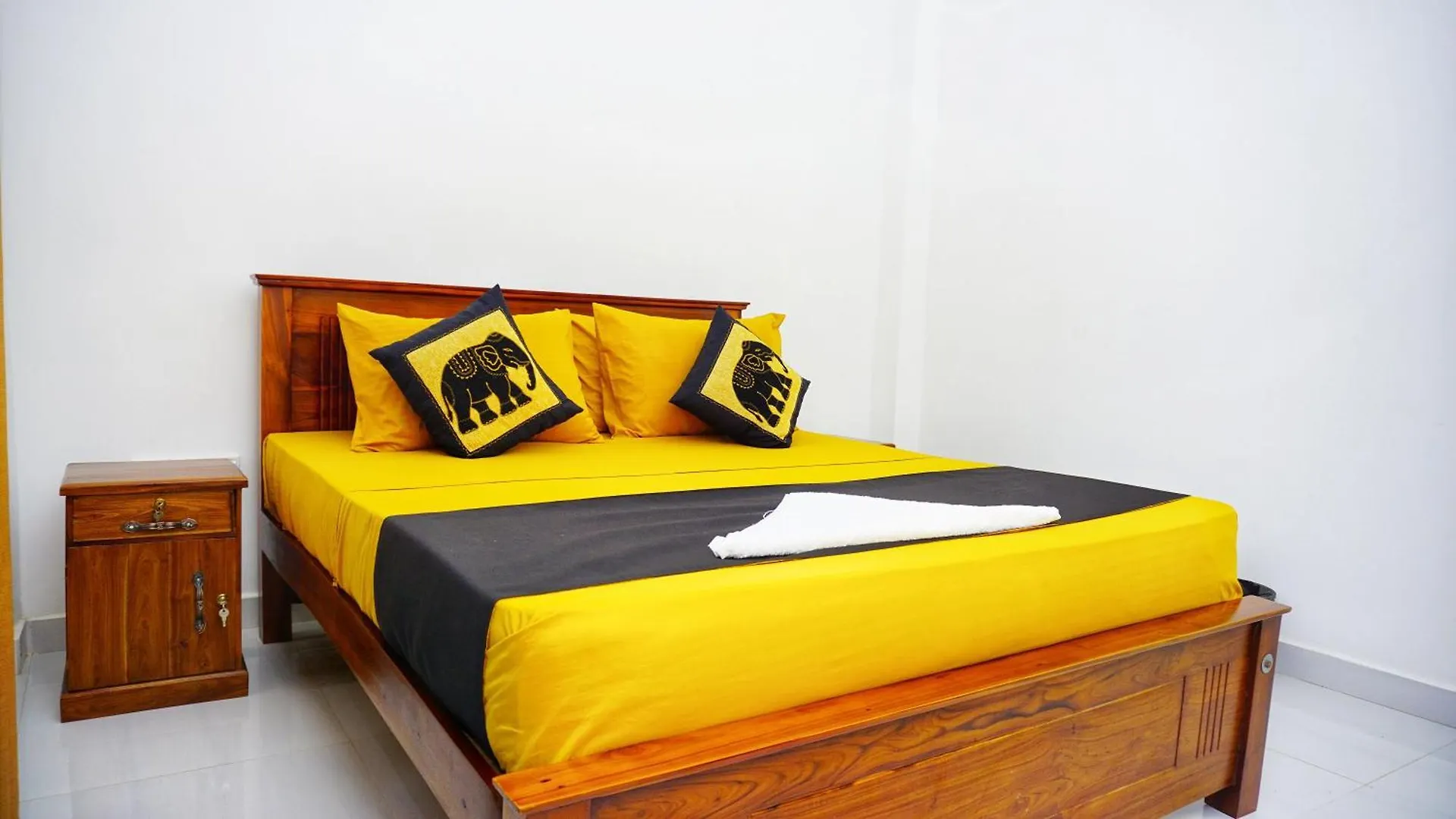 Bed & Breakfast Sandra Resort Inamaluwa